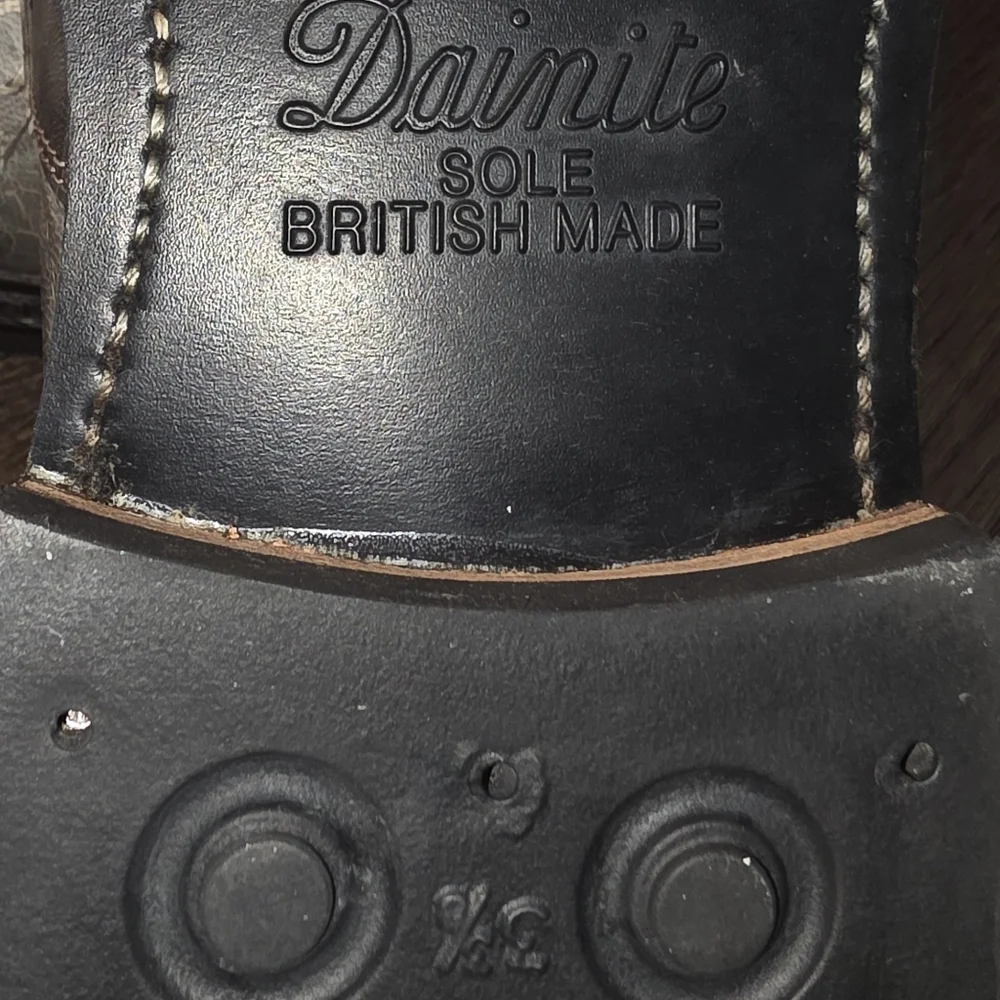 Men's Unmarked All Season Leather Penny Loafers with Dainite Soles